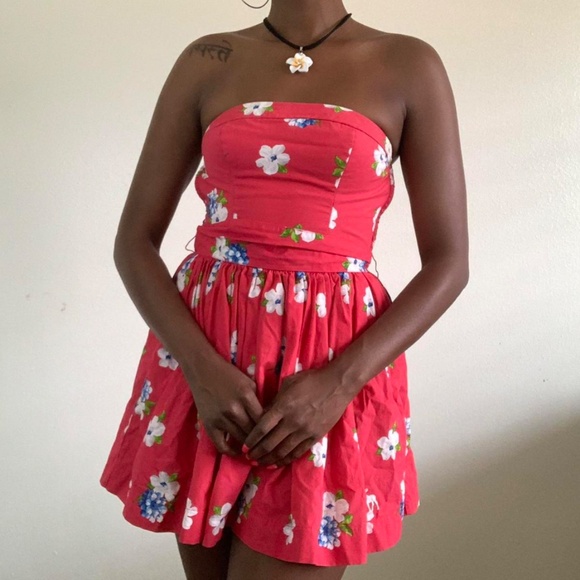 Abercrombie and Fitch Floral Strapless Dress - Picture 4 of 4